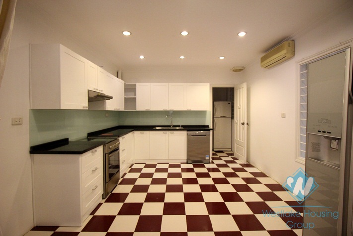 Big and nice yard house with swimming pool for rent in Tay Ho area 